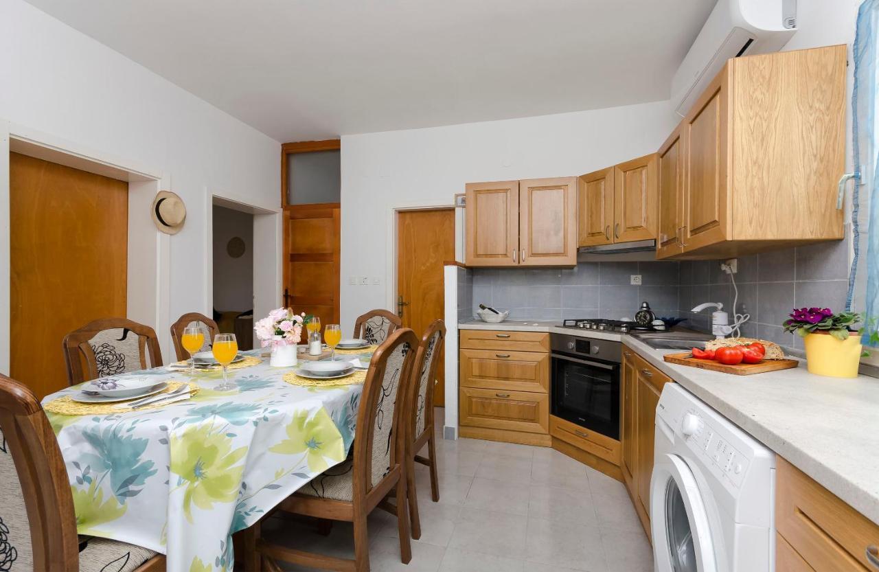 Apartments Ivana Муртер Экстерьер фото