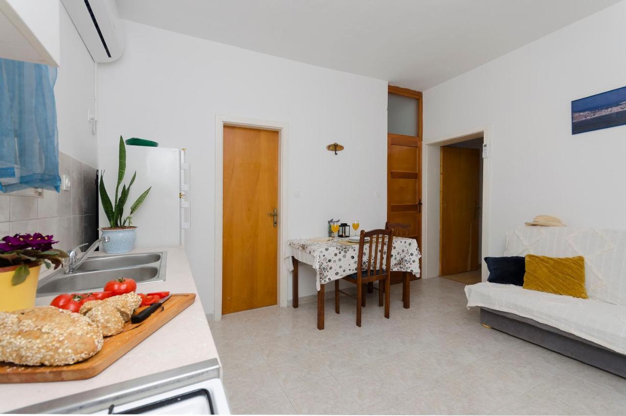 Apartments Ivana Муртер Экстерьер фото